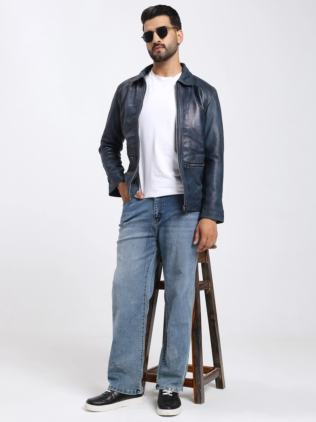 Main product image 1